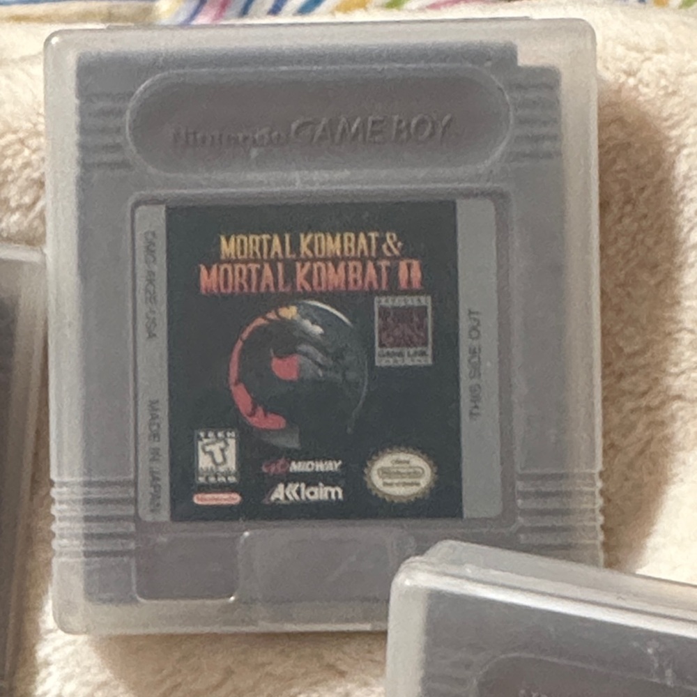 Nintendo Game Boy Cartridge Collection - Gray - Picture 3 of 6